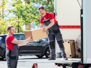 What Are the Benefits of Hiring a Man With A Van in Nantes?