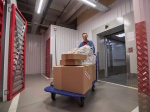 Where To Find Storage In Milan?